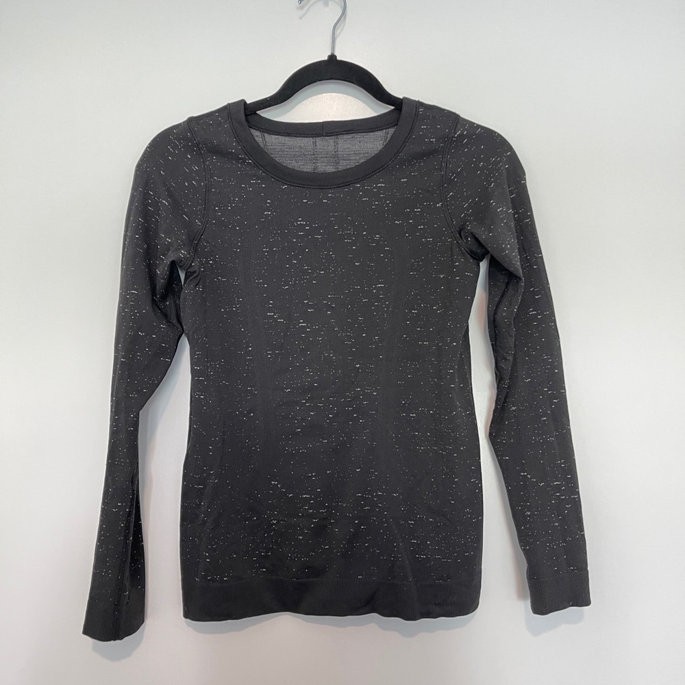 lululemon Black Long Sleeve Tee